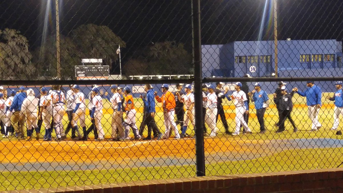 MissCasale's tweet photo. Rams WIN vs, Mitchell, Great game!!! 9-8...,
@RHS_Principal 
@HSSportsFL 
FIRST loss for Mitchell... https://t.co/SEIZsrQr3w