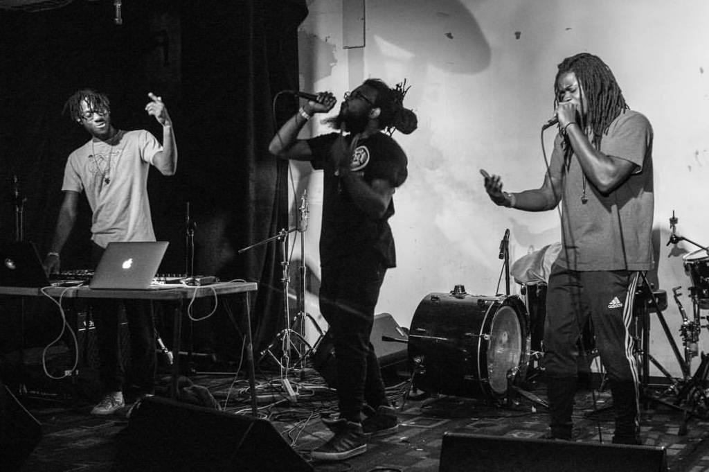 NeatBeet's tweet photo. @99sublime in action at @palisadesbrooklyn. (at Myrtle Av-Broadway (J,M,Z)) https://t.co/7bg6KZ6U2s