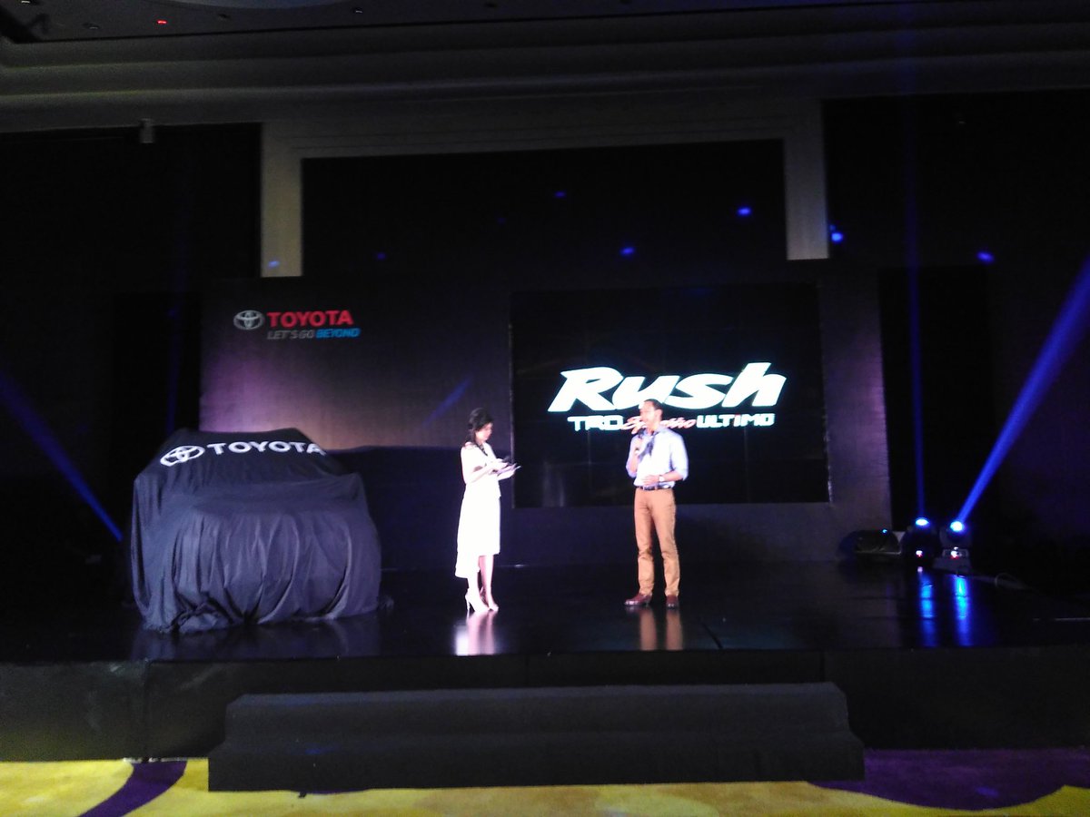 ToyotaID's tweet photo. Mengusung tema Unleash Yourself, Toyota memperkenalkan @nadinelist &amp; @richardbera sbg Ambassador #NewRush7 https://t.co/4mO640SGkb