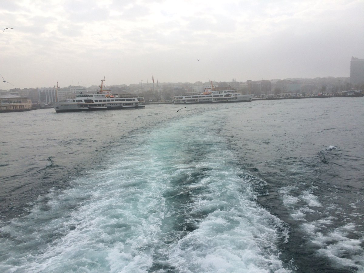 sezaibl's tweet photo. I'm at Kadıköy - Eminönü Vapuru in İstanbul, Türkiye https://t.co/JRu4rnXbsG https://t.co/EbaBV0XPxb