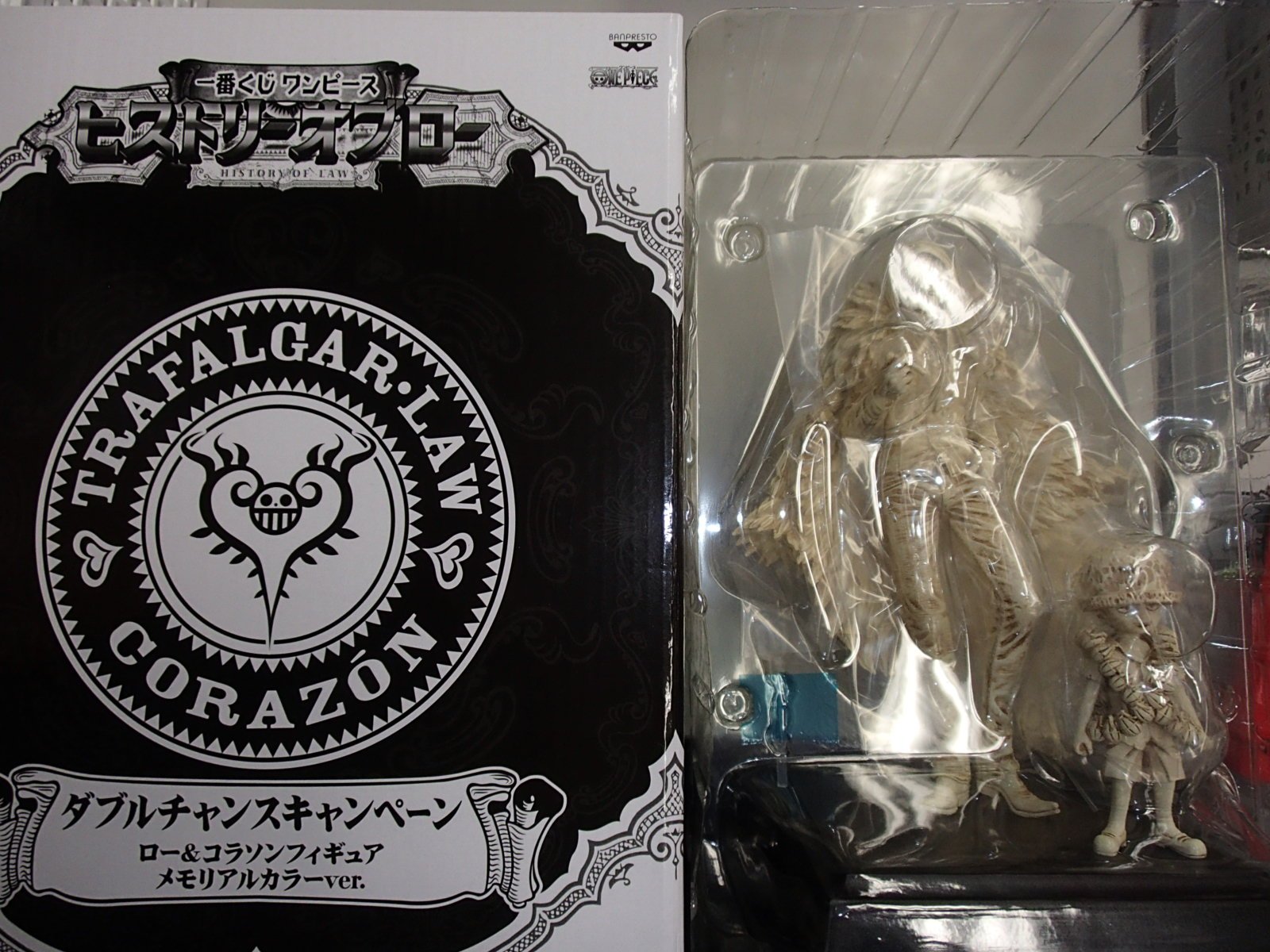 K Books キャラ館 ジャンプ さんはtwitterを使っています グッズ入荷情報 一番くじ ワンピース ヒストリーオブロー ダブルチャンスキャンペーンロー コラソンフィギュアメモリアルカラーver が入荷しました 激レア商品ですのでぜひ店頭でご覧ください