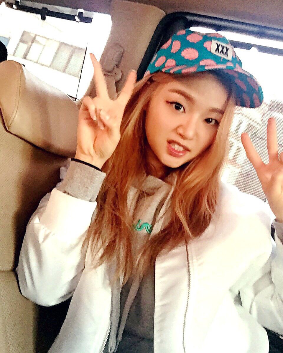 안뇽
오늘 날씨좋네

날씨만큼 좋은하루!♥