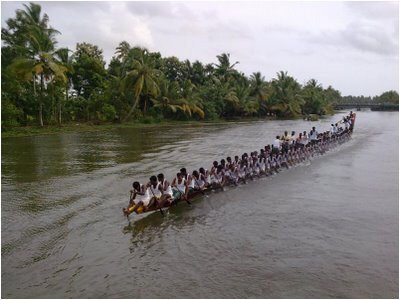 LakesNBoats's tweet photo. Alleppey Boat Race https://t.co/TJhVnxCSz7