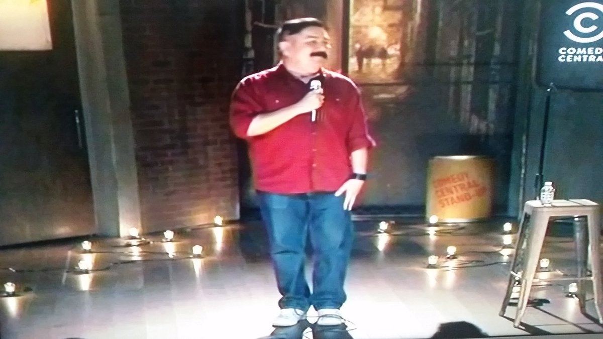 jacinto_mikaelo's tweet photo. @DijoNicho #BarComedy jajajajajajajaja al 100 https://t.co/KATiDSexUd