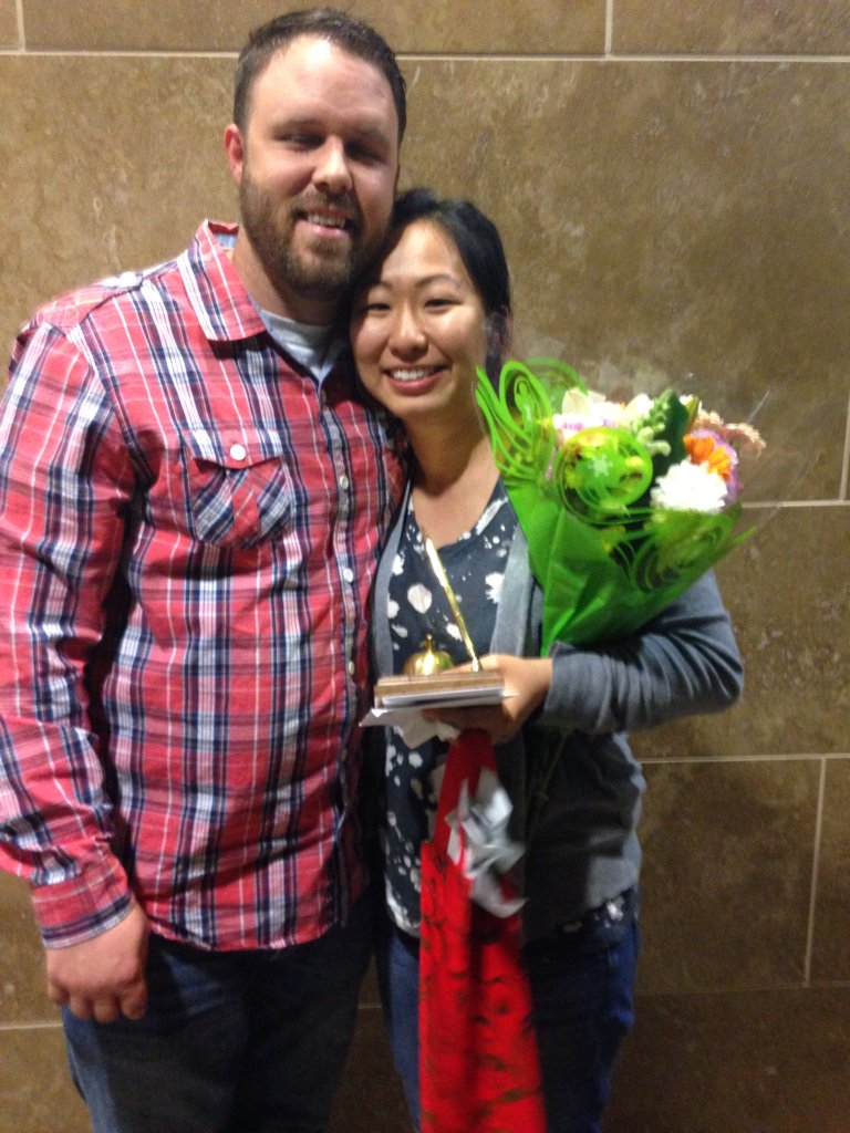 CasitaMagnet's tweet photo. Congratulations @Mrs_Anderson27  Golden Apple Elementary teacher of the year. #wave https://t.co/H7gByyv9kW