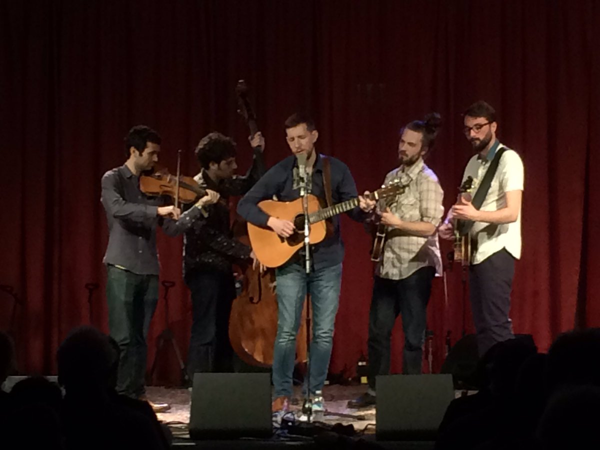 ratdogfreak's tweet photo. Hound Tooth Boys #Wintergrass2016 #SamGrisman #ChrisEldridge #JakeJolliff #WesCorbett #MikeBarnett https://t.co/zteKeWxJte