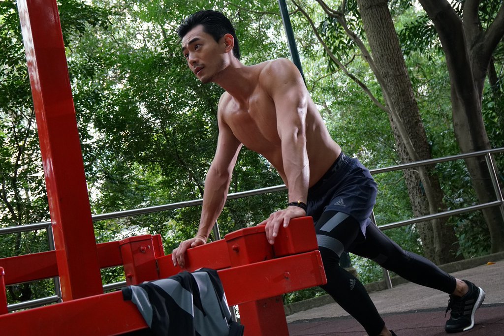 shawtheatres's tweet photo. HK actor #DominicHo #何浩文 returns as the King of Gigolos #TheGigolo2 #鸭王2 #NowShowing https://t.co/f2W6HC8nUI