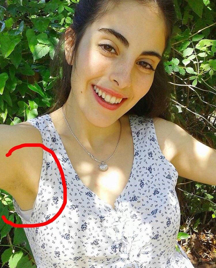 puterioscolon5's tweet photo. "La próxima depilate si vas a mostrar el sobaco" https://t.co/6SjcnzTFja