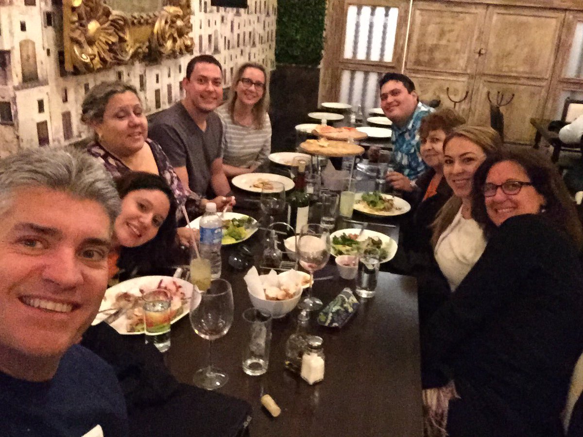 JustinoBrooks's tweet photo. Con mi equipo en Guanajuato. #guanajuato. #mexico https://t.co/tA0fkjQziQ