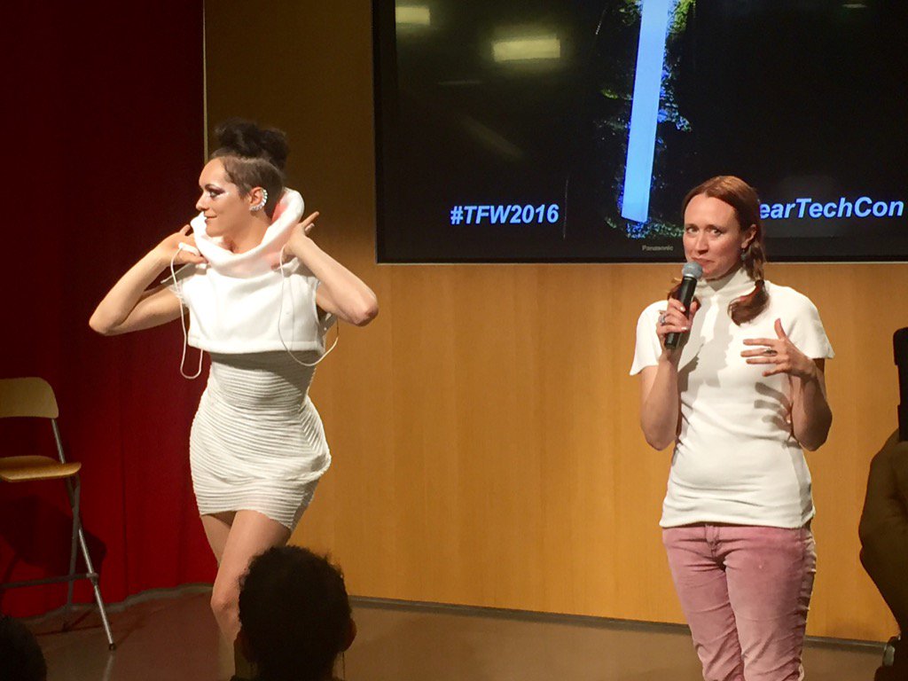 BradNeiman's tweet image. @sensoree&apos;s #MoodSweater #TFW2016 #TECHFashionWeek