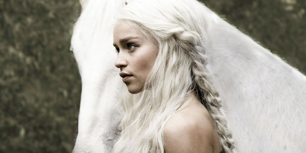 harpersbazaarus's tweet photo. 8 Best 'Game of Thrones' Hairstyles https://t.co/KXFH4YxOU0 https://t.co/90OkBF4yt4