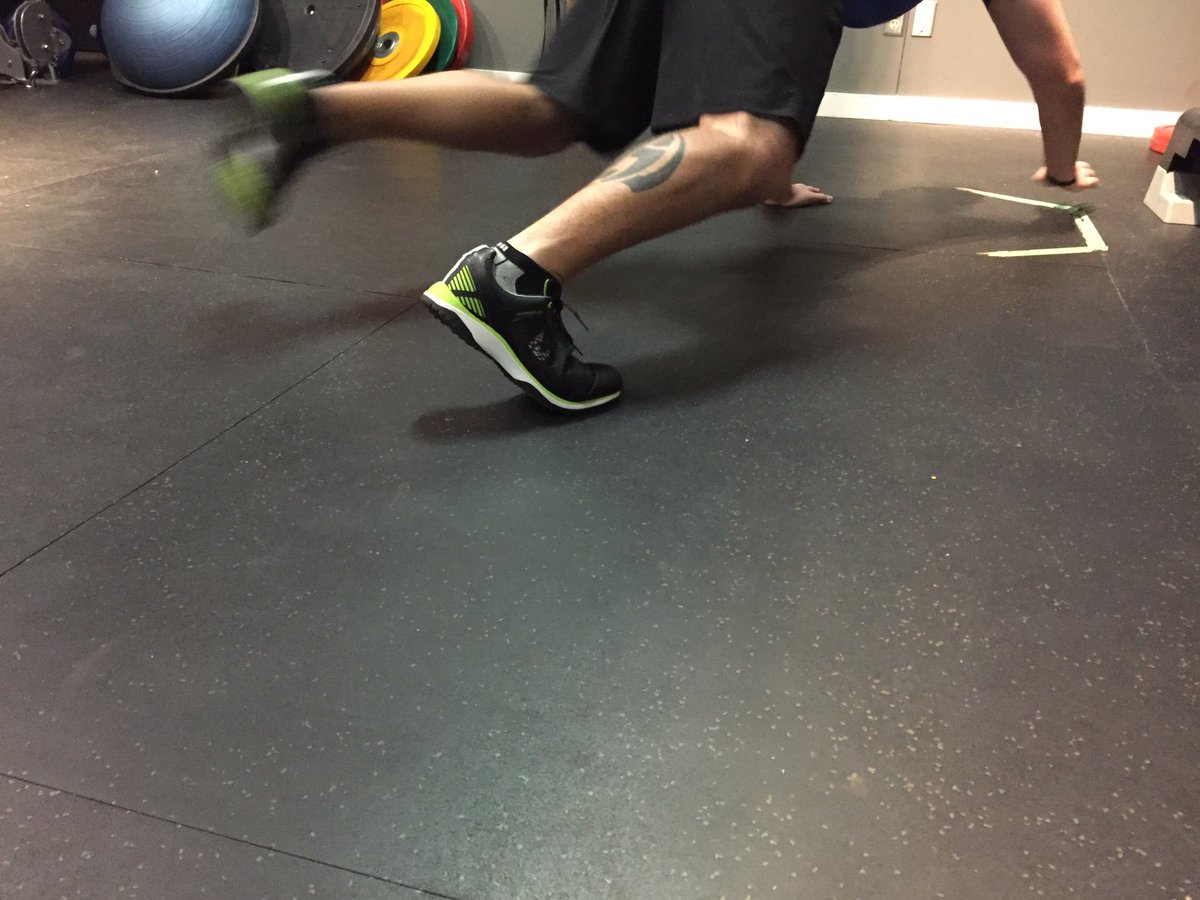 Getting after it in <a href="/TheTourLAB/">TourPerformanceLAB</a> gym in my new <a href="/FootJoyCA/">FootJoy Canada</a> hyperflex athletic shoes. <a href="/lmanion13/">Lindsay Teron</a> #spidermancrawl