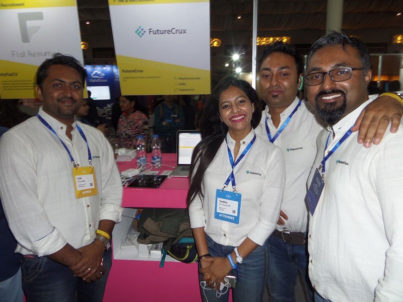 YourStoryCo's tweet photo. [PhotoSparks] #Startups all charged up:meet the founders at #SURGE2016,Day Two
https://t.co/kiL6NinoEc
by @MadanRao https://t.co/MWv3uT0j2S