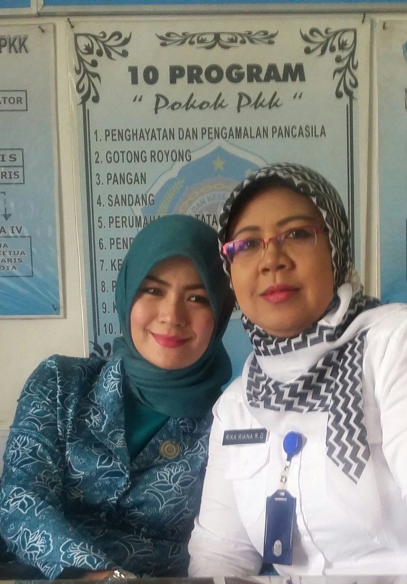 Bersama ibu Yane Bima Arya