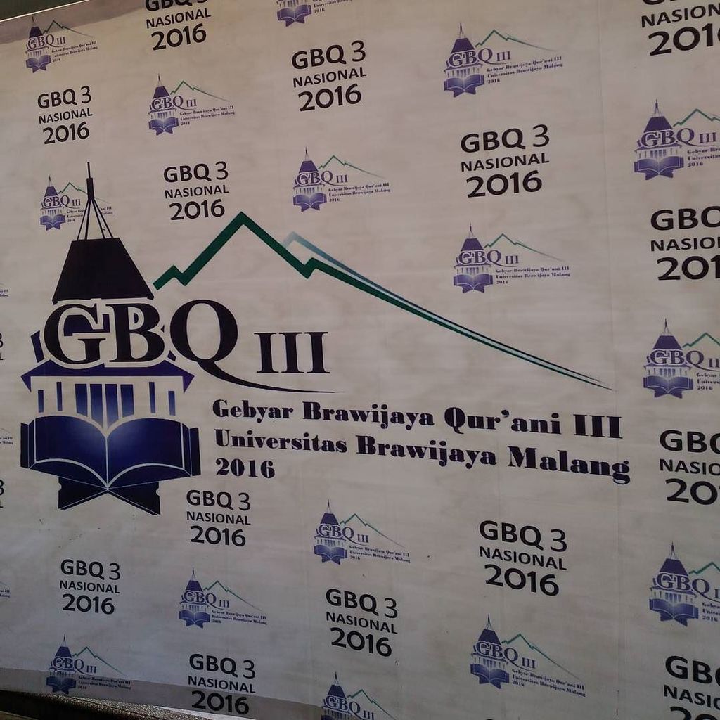 GaleriUB's tweet photo. Gebyar Brawijaya Qur'ani 3
Di sakri . . . https://t.co/euP6F8tF4E https://t.co/ZFoxY1X5KY