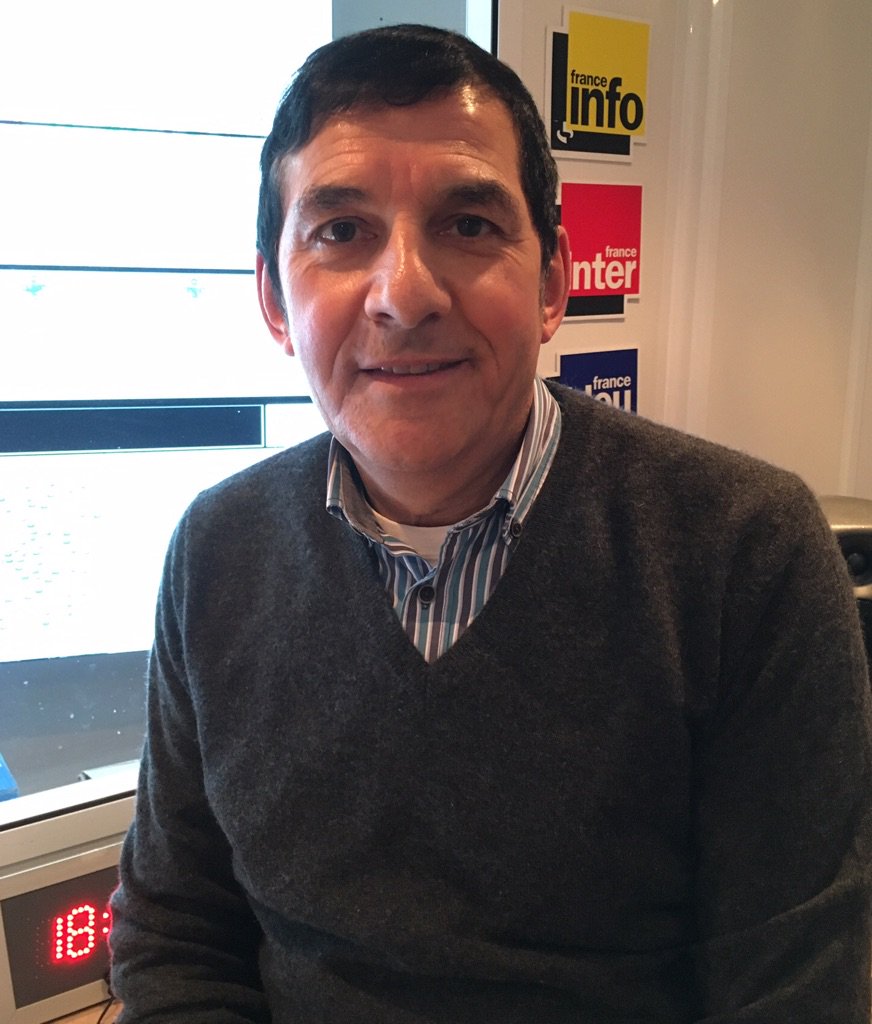 rftrafic's tweet photo. Sa voix vous accompagne depuis 40 ans sur les antennes de Radio France : dernier jour de travail pour Michel Berga ! https://t.co/qtP2fQTG7f