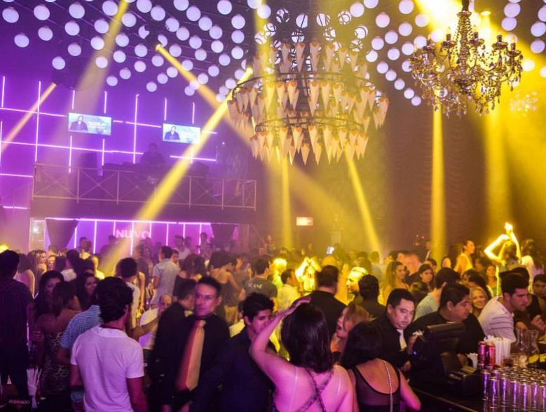 NightlifeSB's tweet photo. Check out: @PalazzoDisco- what #Cancun dreams are made of! See you there this #SpringBreak! https://t.co/cdxmqTjEw0 https://t.co/gXLSRWtT2U