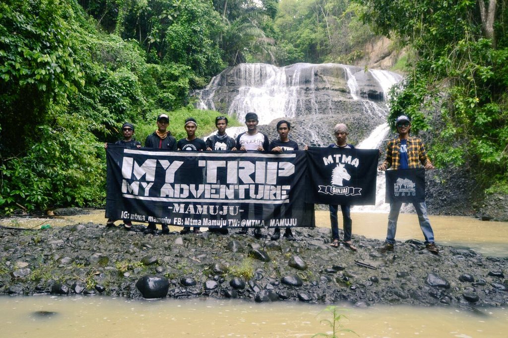 Trip bersama <a href="/MTMA_MAMUJU/">MTMA MAMUJU</a> , <a href="/wajo_mtma/">IG: MTMA_WAJO</a>  , dan <a href="/mtmasinjai/">MTMA_SINJAI</a> 
Lokasi : Air Terjun 7 Tingkat Kab.Sinjai