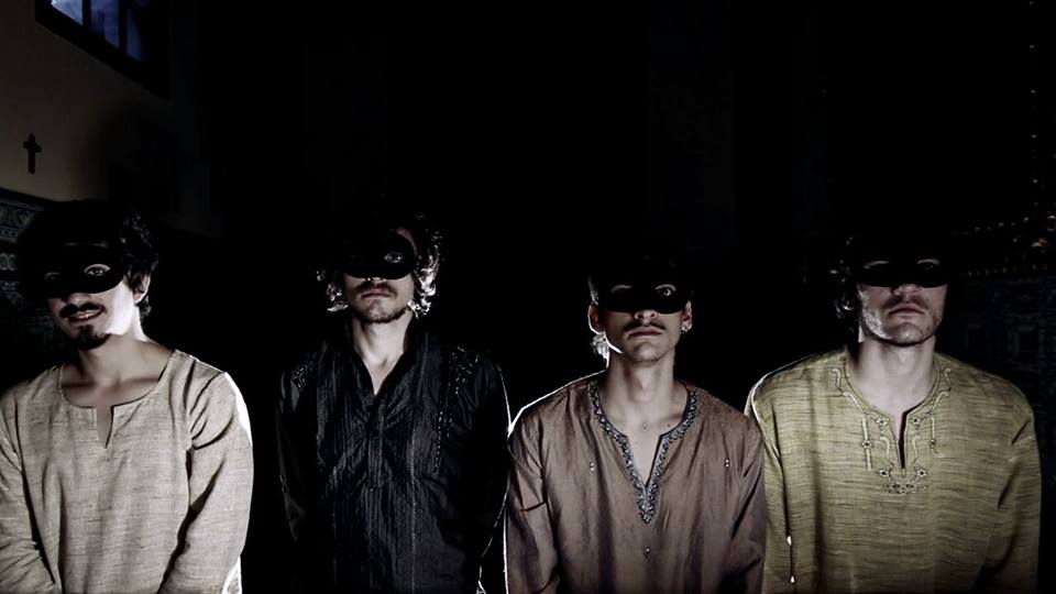 argoT_sev's tweet photo. ¡Este domingo verá la luz nuestro próximo videoclip! De momento os dejamos un pequeñísimo adelanto: https://t.co/cbqpAs4ecI