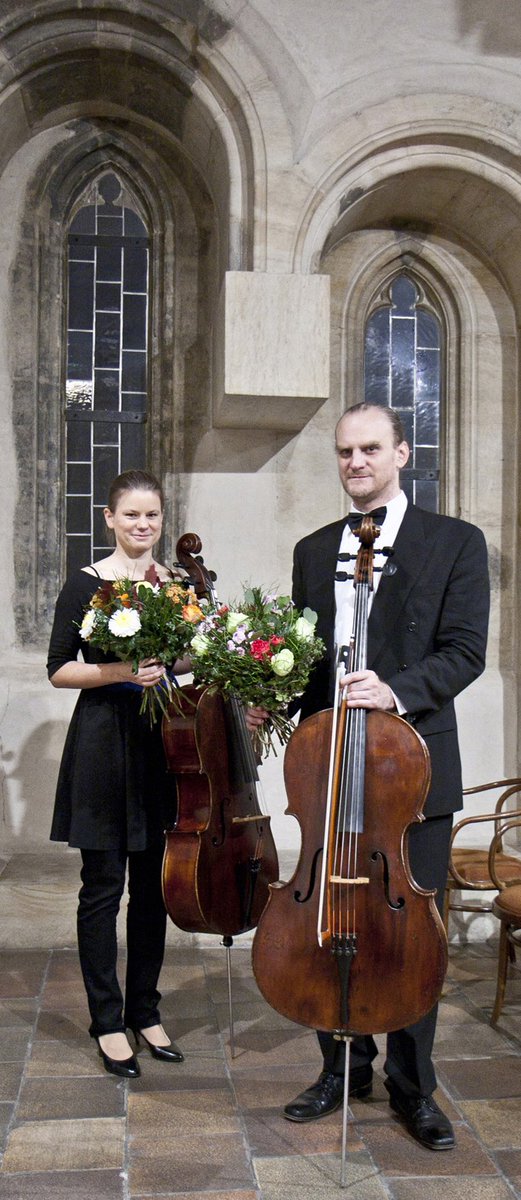 Brikcius's tweet photo. DUO BRIKCIUS - #BAROQUE IN BLOOD
Anna @Brikciusova
František @Brikcius
#BarokoVKrvi #2Cellists #Vivaldi #Couperin https://t.co/TMjgOAQx63