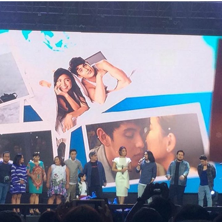 JaDine_Addicts's tweet photo. TENEMENT UNO GANG NOW ON STAGE -G

#OTWOLTheLastFlight https://t.co/cTFYEGfbDx