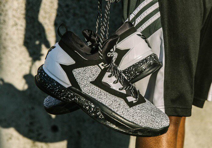 young_heavy21's tweet photo. ADIDAS D LILLARD 2 - STATIC release on FEB. 27, 2016 for $105 via @KicksOnFire #KoFapp https://t.co/imEUdPb1S2