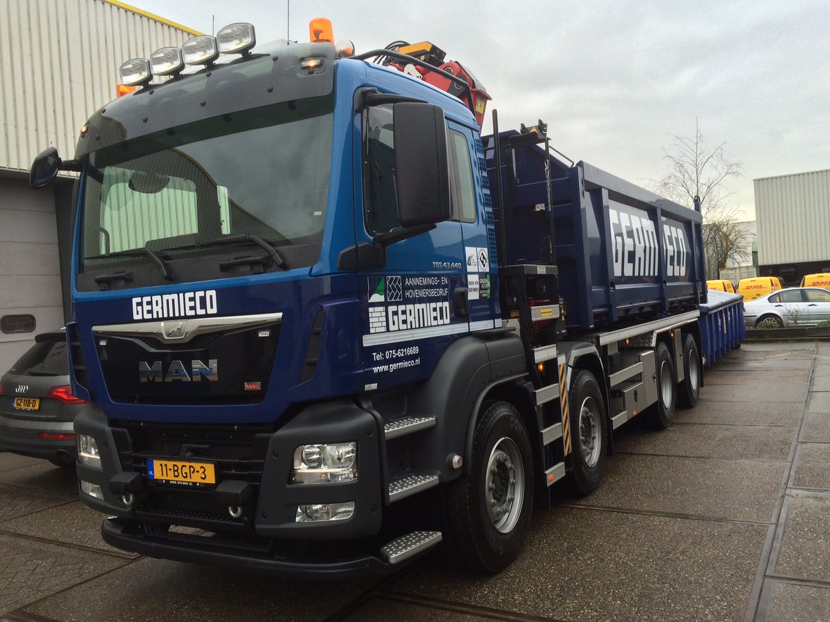 Vandaag is de nieuwe #vrachtwagen gearriveerd! Wij wensen de chauffeur veel veilige kilometers toe!