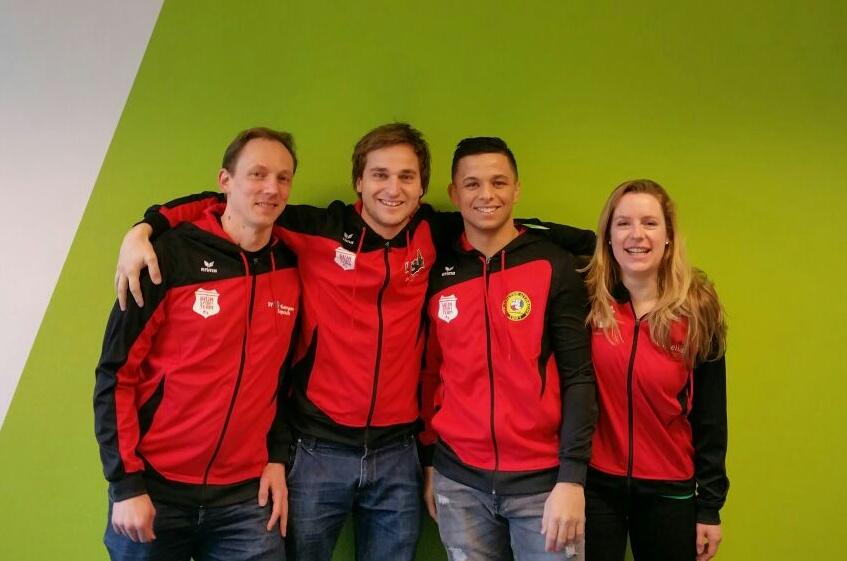 Vanaf nu shinen we ook in onze nieuwe trainingspakken! #StedelijkSportteam <a href="/HartenvoorSport/">Harten voor Sport</a>