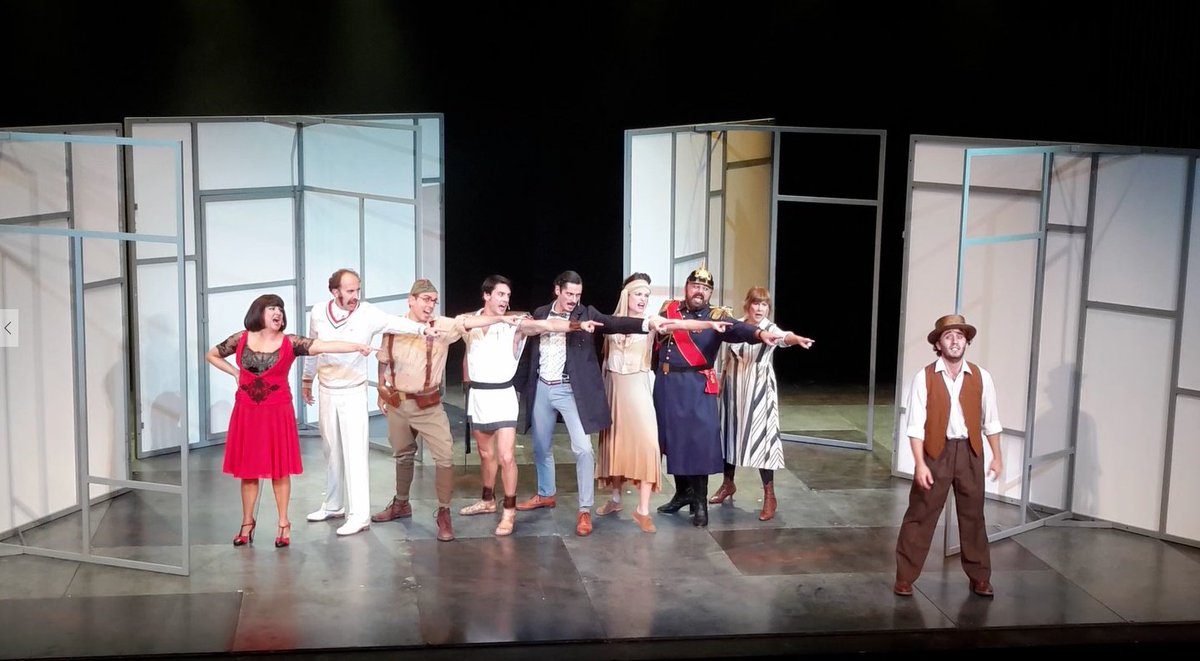 Este sábado 27 despedimos nuestra gira en el Teatro Ciudad de #Marbella. ¡Muchas gracias por la buena acogida!👋🏻🎉🎭