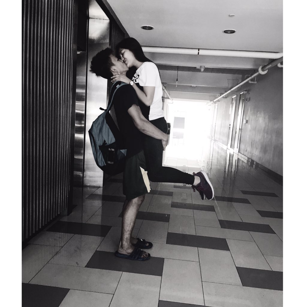 TineClaudia's tweet photo. Love is all that matters , ❤️💋 @CrlCndlr02  
Thank you for everything ! Amazing poknart , i love you mua 😘 https://t.co/nLRUfDQ6pQ