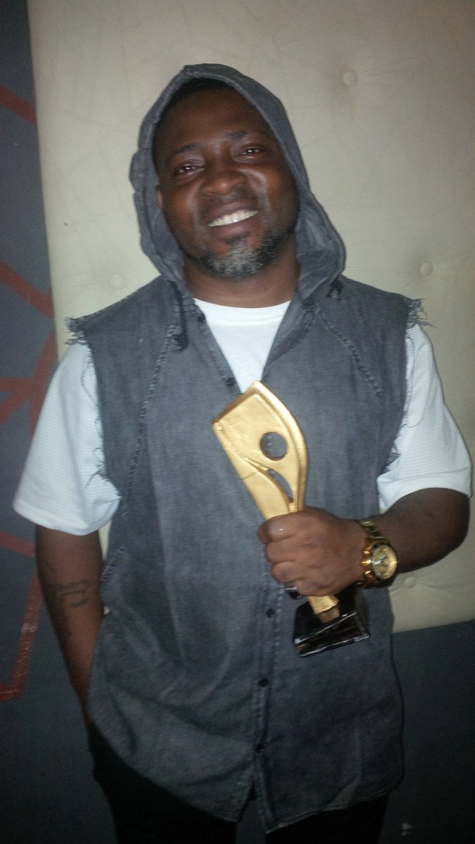 NGA_Award's tweet photo. #NIGERIANACHIEVERSAWARD:2015 @JAIYEKUTI @FOLUKEDARAMOLASALAKO @iam_puffytee @BKMEDIACONCEPTS @GoldmyneTV https://t.co/2ag75pTTAr