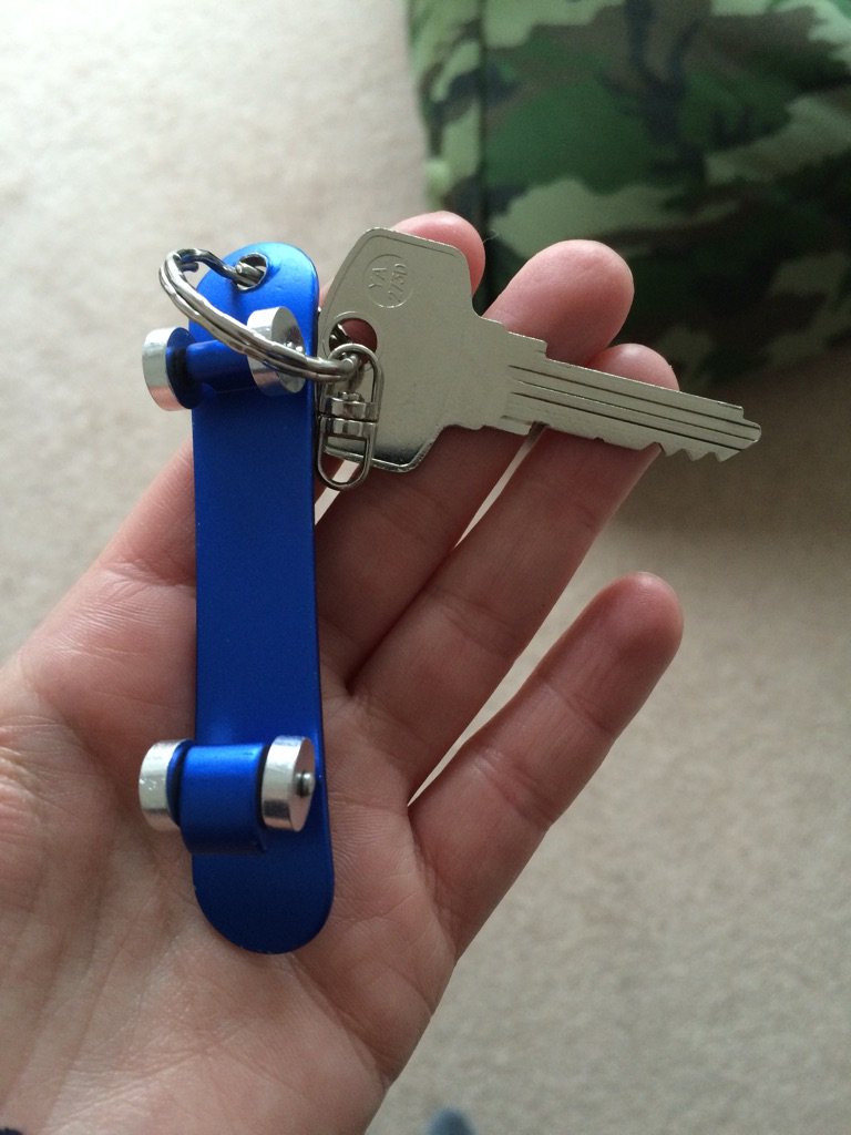 emily_nia's tweet image. Help please Twitter. I found this key by The Level in #brighton Help me find their owner. Pls RT #keysfound
