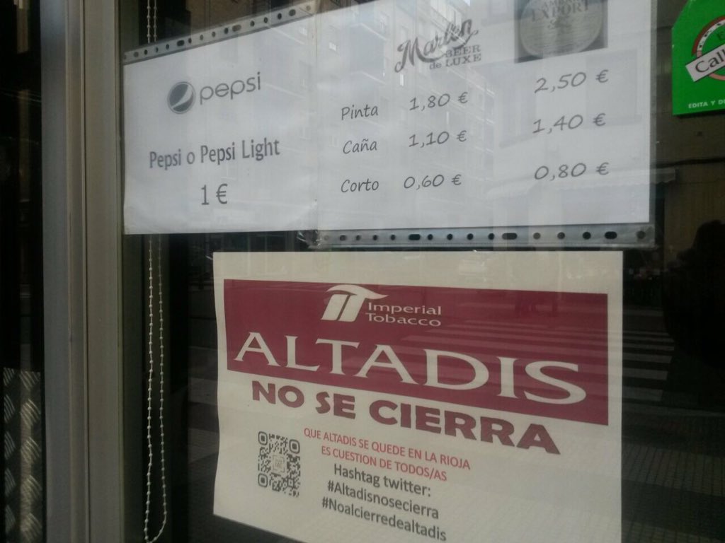 unificaluchas's tweet photo. Bar de Logroño donde se apoya @cocacolaenlucha,no tiene contratado @movistar y apoya también a @AltadisSeQueda https://t.co/J9F5UwOmKQ