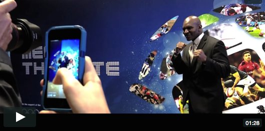 sportel_awards's tweet photo. Un peu de #glamour pour illuminer votre weekend. Revivez le #RedCarpet des #SPAW15 https://t.co/t9vRNBTGkV 🎥 https://t.co/woj7z3Po8k