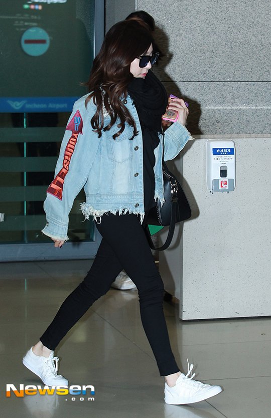 [PIC][26-02-2016]Tiffany trở về Hàn Quốc vào tối nay CcIc-u4UAAAuAd7