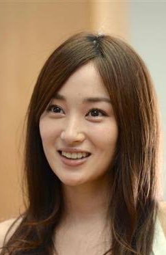 逆さまつ毛 そっくり 坂下千里子 と 高梨臨 は似ている そっくり T Co 0a1w0ackc1