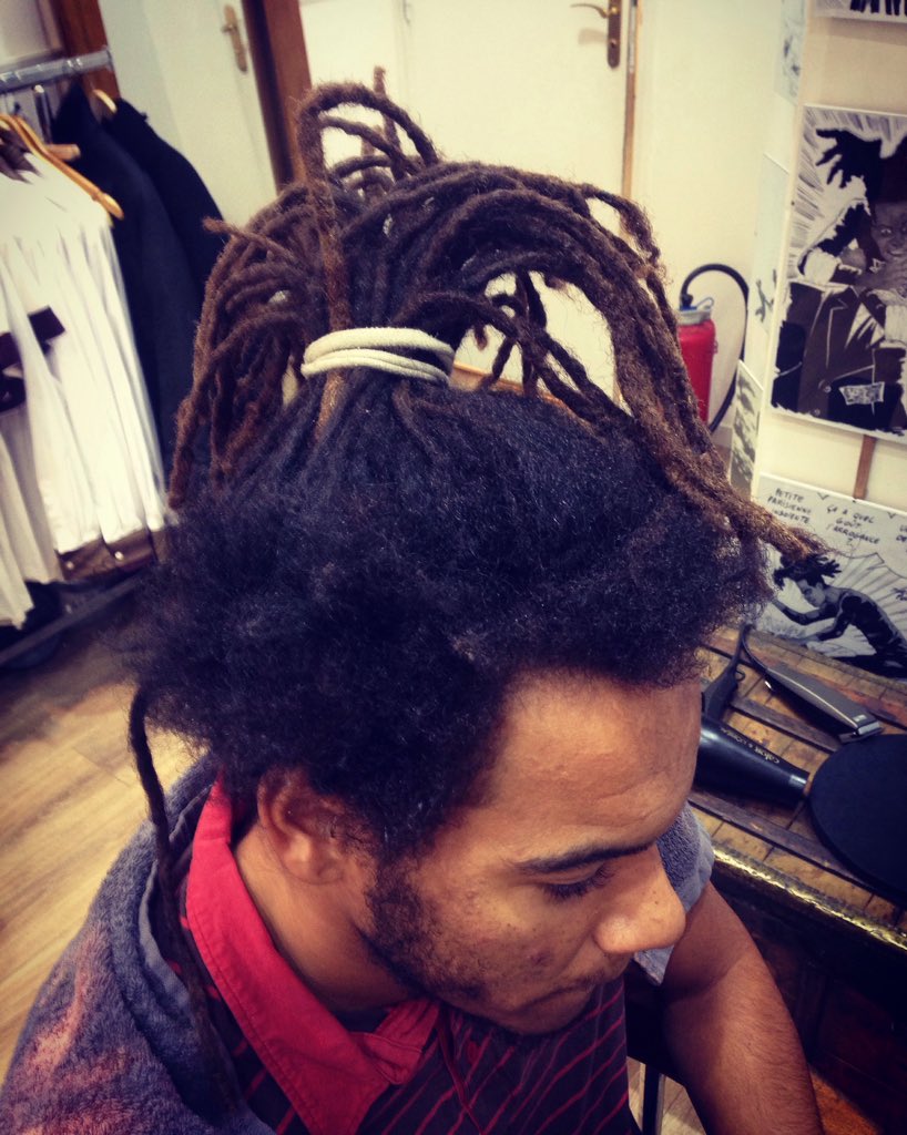 coiffure_locks's tweet photo. #CoiffureLocks Blaclkwood Beauty https://t.co/CpkLOs6Axe