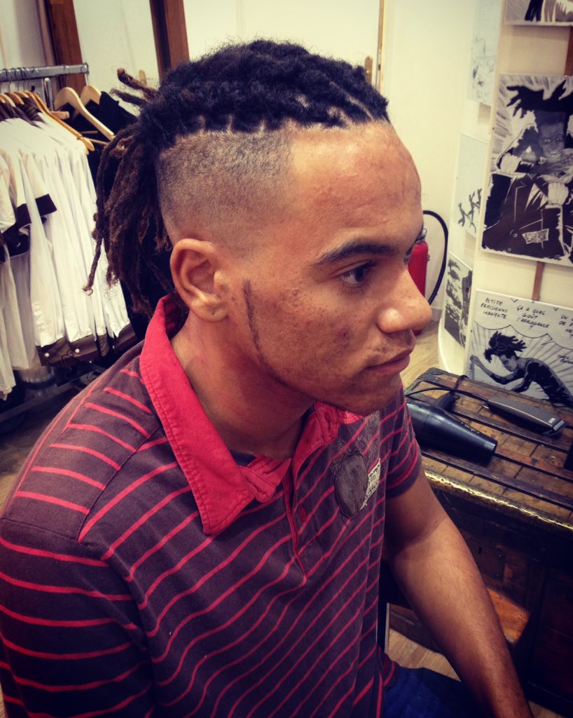 coiffure_locks's tweet photo. #CoiffureLocks Blaclkwood Beauty https://t.co/CpkLOs6Axe