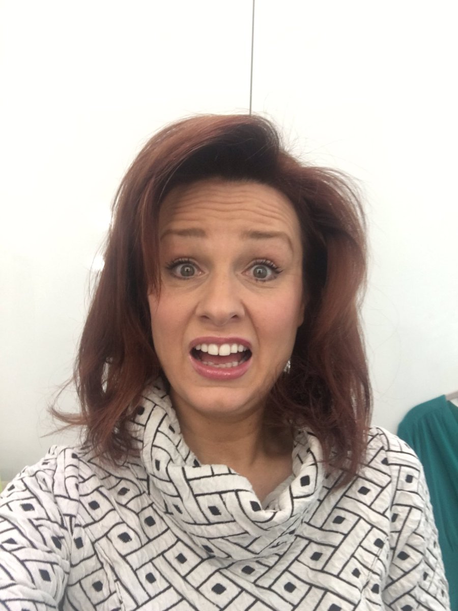 TheHuntley's tweet photo. Ooh, left the rollers in for a few hours. Hair is now ummm a little 'boofed' #hair #big #whoops #willievergetitright https://t.co/ANW3aPfHIl