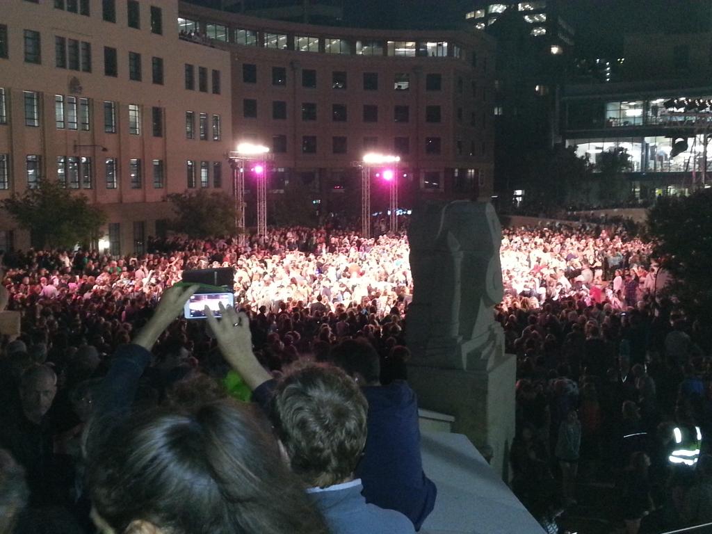 jo9ty's tweet photo. Le Grande Continental dance opening the Festivsl of the Arts at Civic Square. Awesome! #WhyWellington #kbletsdance https://t.co/MmZEUQbjso
