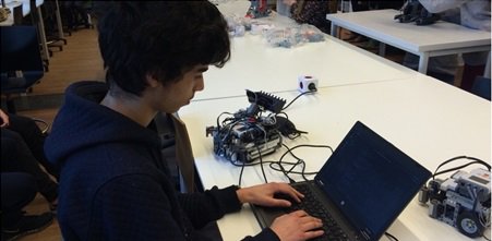 AmsterdamNL's tweet image. Metis Montessori Lyceum eerste school met profiel #Coderclass. Scholieren leren programmeren bit.ly/1SZOq5h