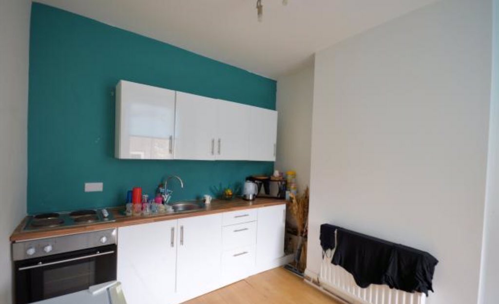 greenroomsca's tweet photo. Leasehold property for sale!!! Could suit variety of catering uses £38,000!!! https://t.co/YJDoHQEuzr