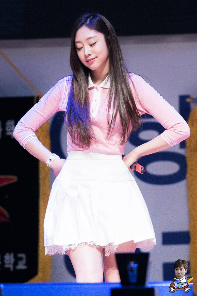 부우웅 털커덕 끽!
지수야 이나럽에서 소곱창 먹고싶다했지?
이따 8시에 종로에서 보자 잘하는 집 알아놨어
i.imgur.com/MCeSVIM.jpg
i.imgur.com/3NdmVF8.jpg