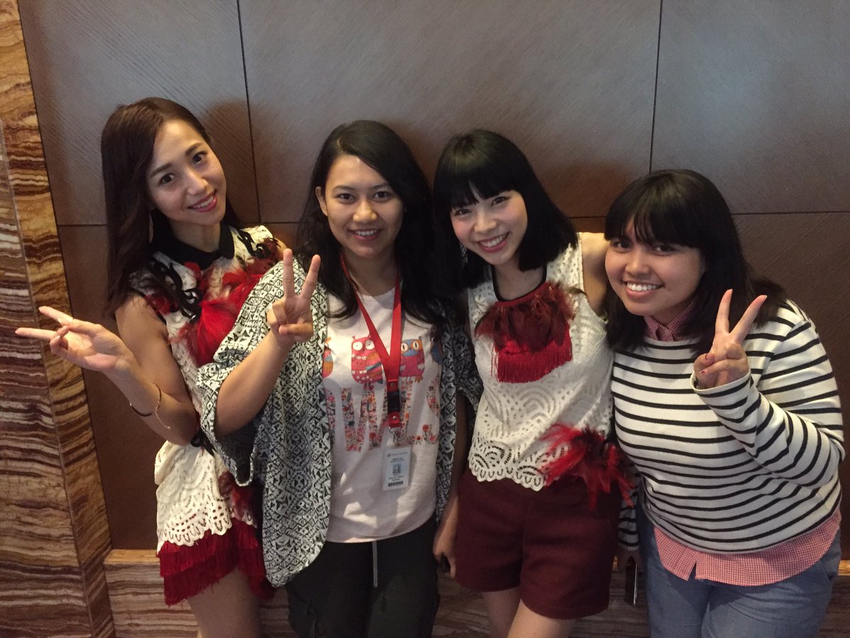 faintstar_Tokyo's tweet photo. interview time with 7 media🎙
#Faint★Star
#HINA
#YURIA
#JapanWaveEXPO https://t.co/m1xrK0VVMK
