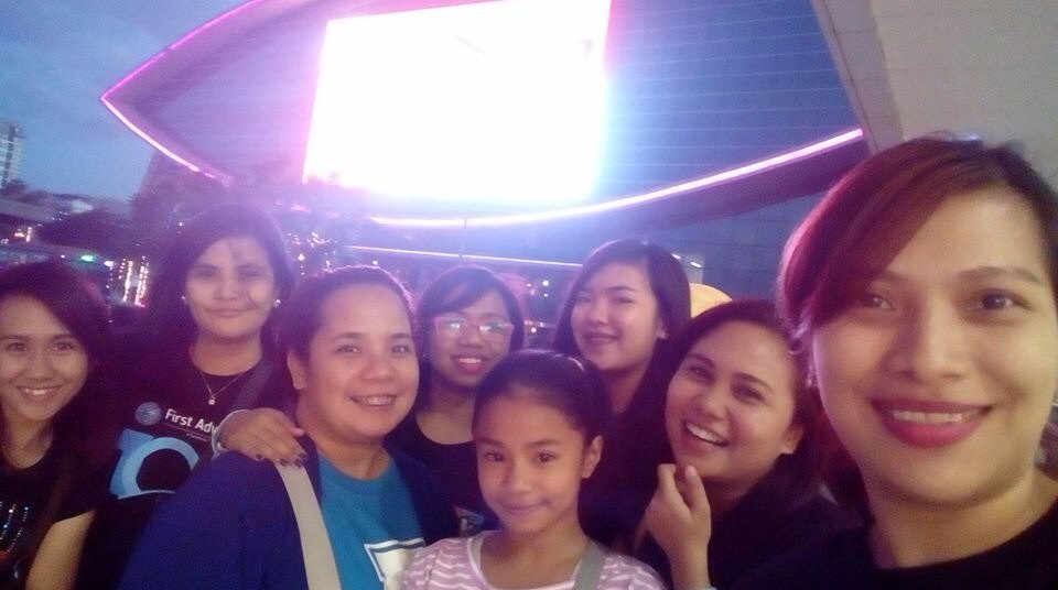 ALDENaticsLPC's tweet photo. Happening Now! @ALDENaticsLPC at the @MOAArena #TNTSuperPanaloDay THANK U @naughtynate29 #ALDENatics https://t.co/hjEfMQctpa