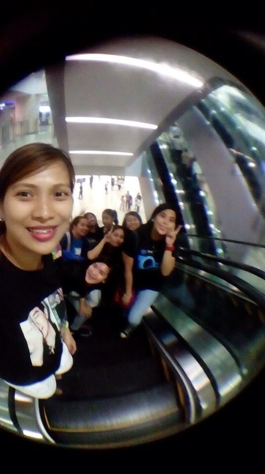 ALDENaticsLPC's tweet photo. Happening Now! @ALDENaticsLPC at the @MOAArena #TNTSuperPanaloDay THANK U @naughtynate29 #ALDENatics https://t.co/hjEfMQctpa