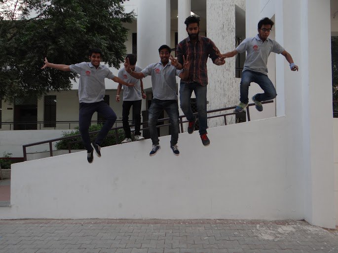 topazskit's tweet photo. HOLD UP YOUR HEAD! YOU WERE MADE FOR A VICTORY #STUNTS#LEVITATION @nenindia @WadhwaniF @maneeshakaushik https://t.co/2jLkO4G0zm