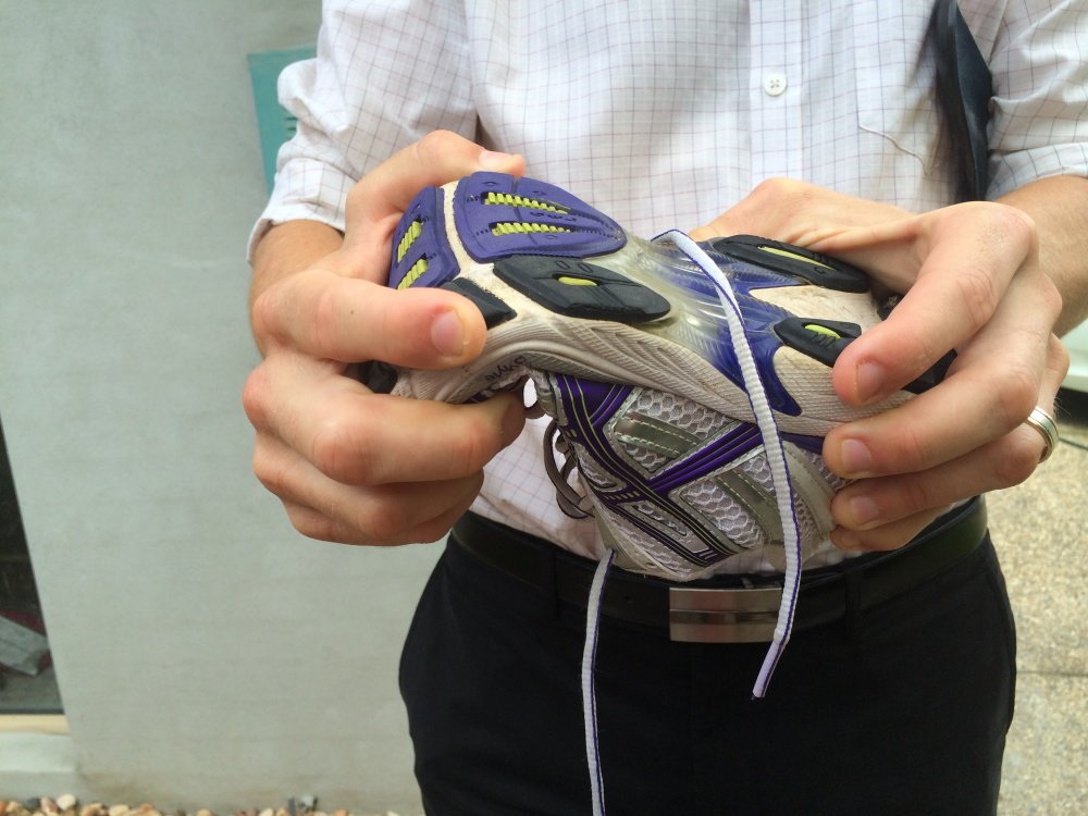 pogophysio's tweet photo. Avoid these mistakes when buying your next pair of running shoes with @Brad_Beer #shoes #run https://t.co/QIgSww8ymf https://t.co/oVRlI7rWMV