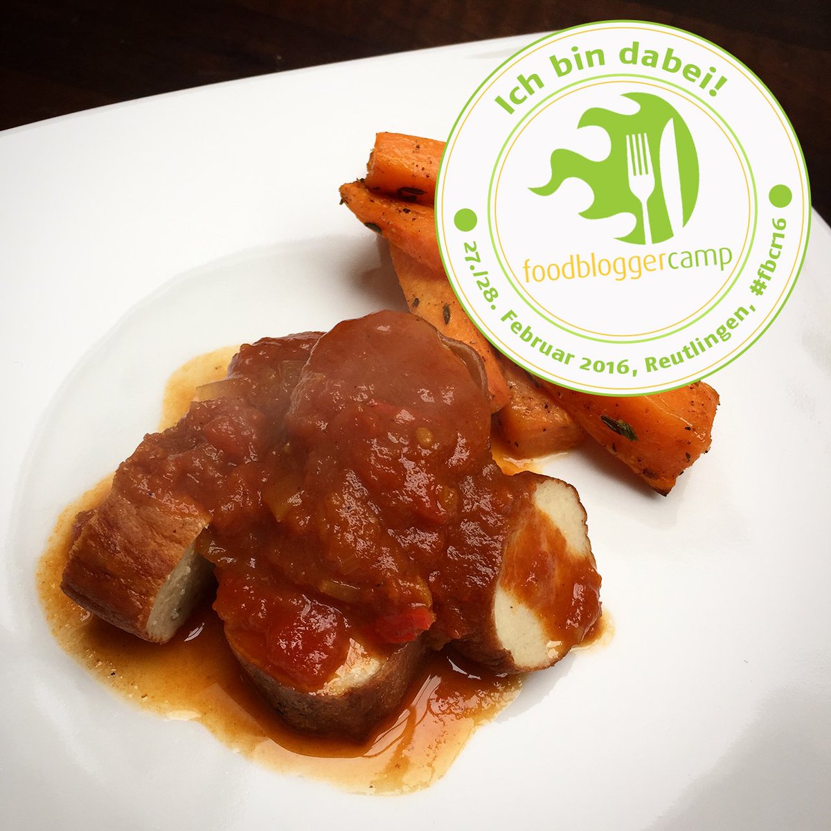 hoomygumb's tweet image. Am Wochenende ist wieder #fbcr16 und ich werde euch großzügig mit #FoodPorn erfreuen... instagram.com/p/BCPxaxLGeSC/ 😂🍴