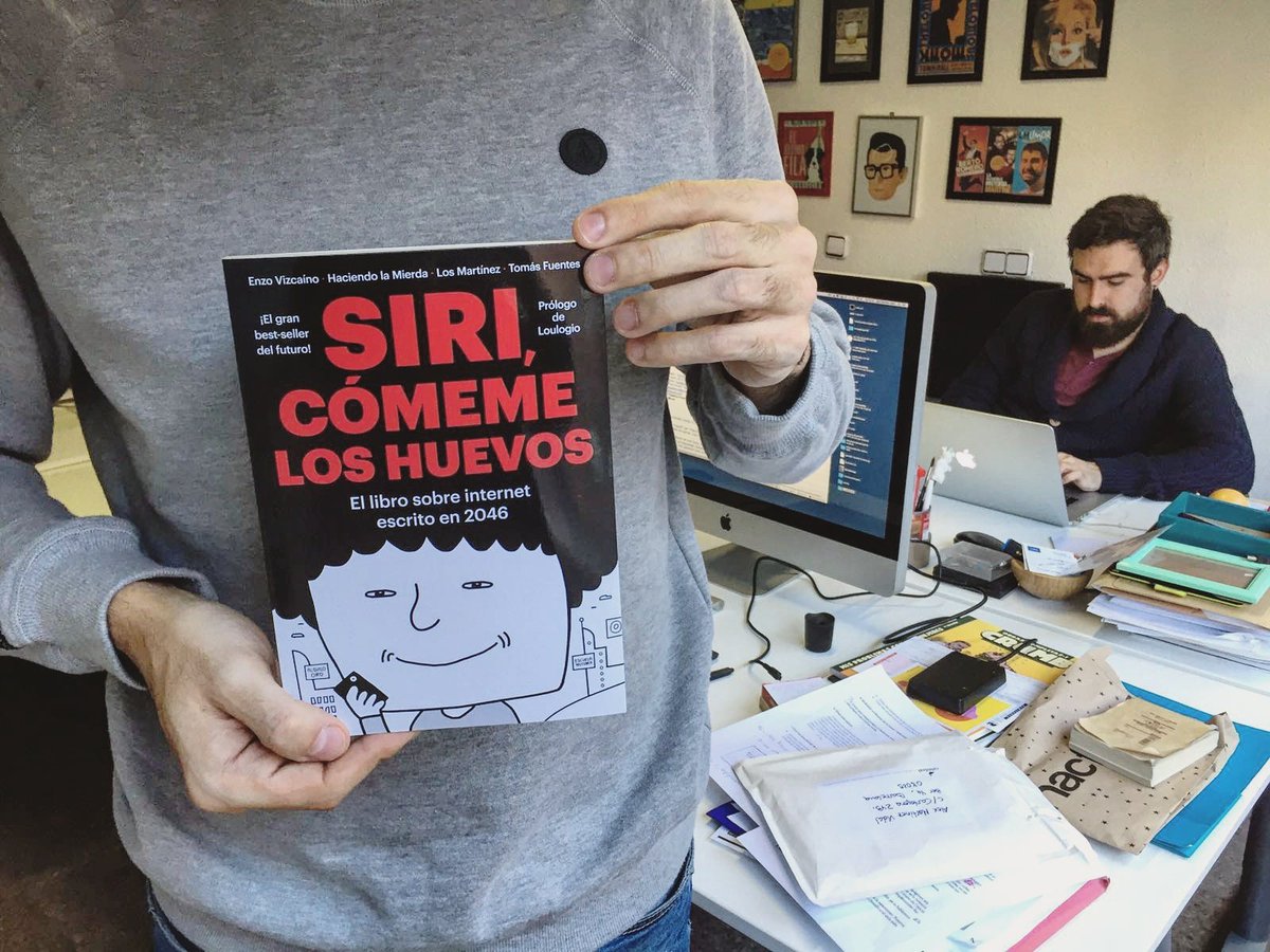 SIRI, CÓMEME LOS HUEVOS saldrá a la venta antes de Sant Jordi. El best-seller de 2046, para todos ustedes!
